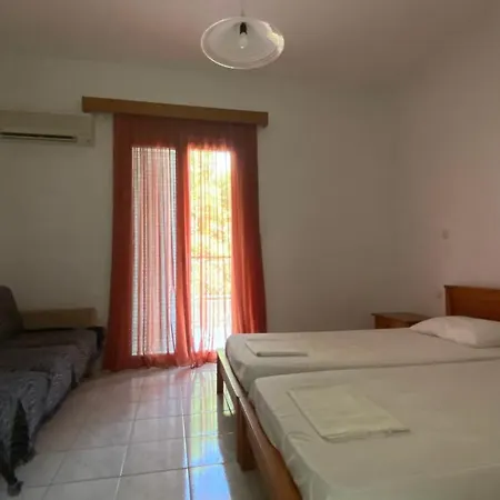 George - In The Center Of The Ancient And Sustainable Cretan Olive Fields And By The Sea Villa